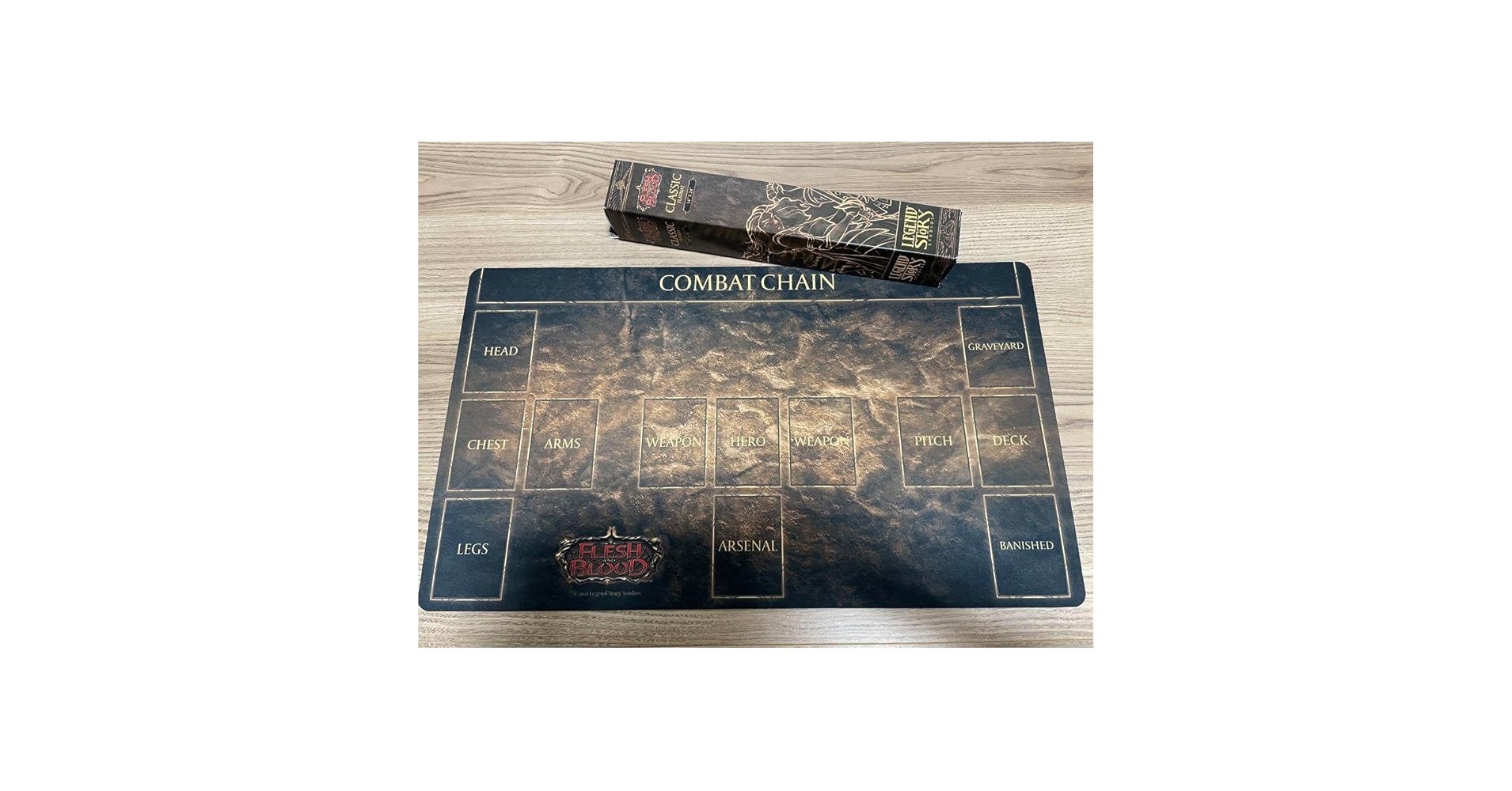 Flesh and Blood　限定プレイマット Amazon.co.jp: Flesh and blood Classic playmat : おもちゃ