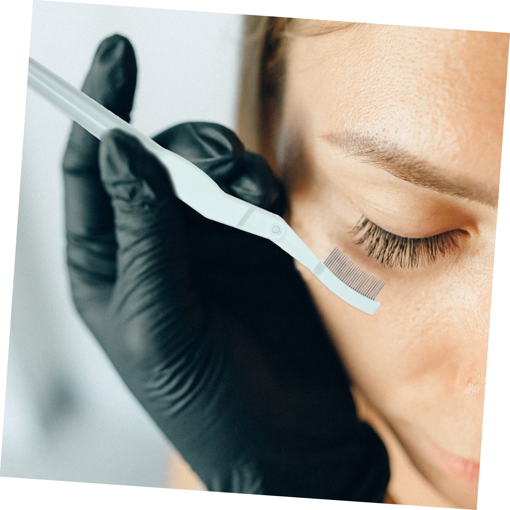 SOESFOUFU 2 Pack Stainless Steel Eyelash Comb Mascara Brush Eyelash Grooming Tool for Professional or Personal Use Random Color