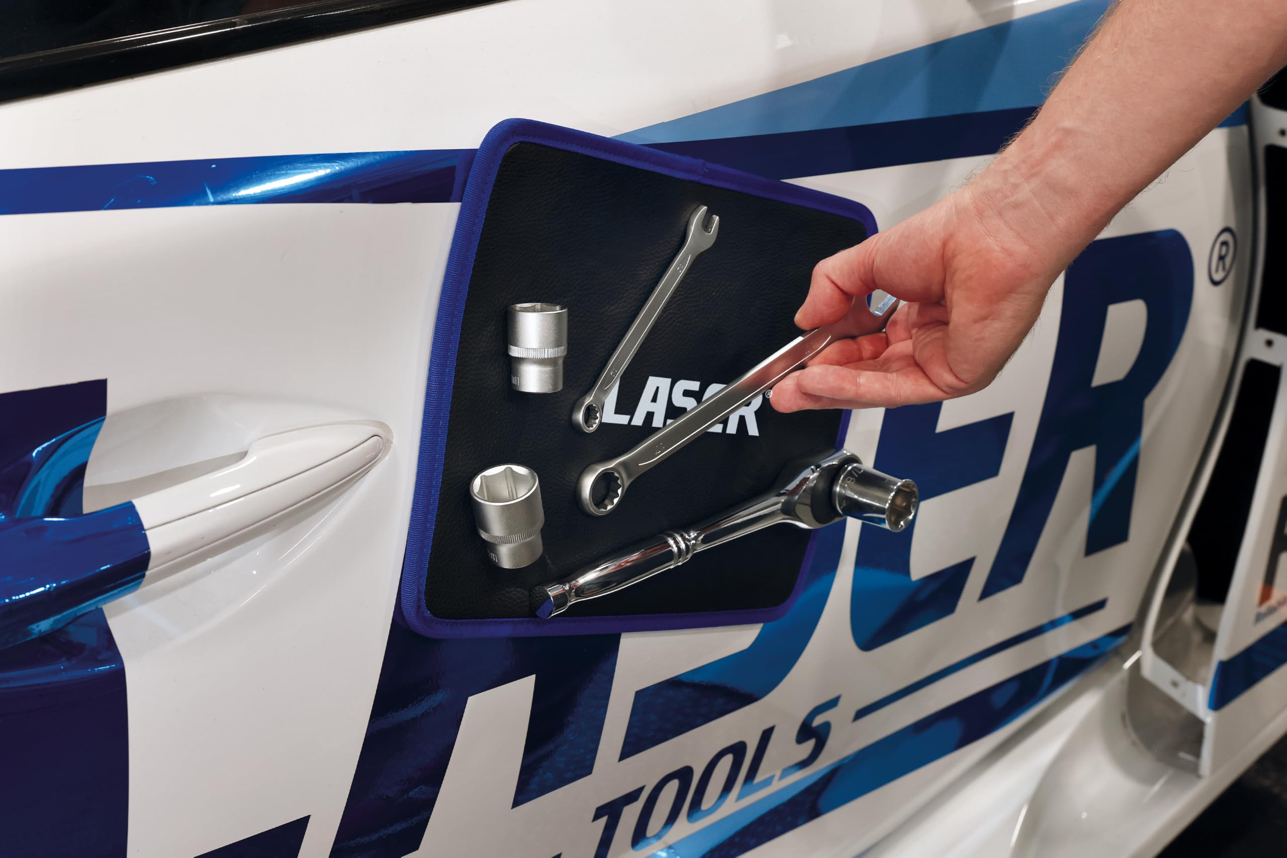 Laser 8896 LTR Magnetyczna podkładka narzędziowa