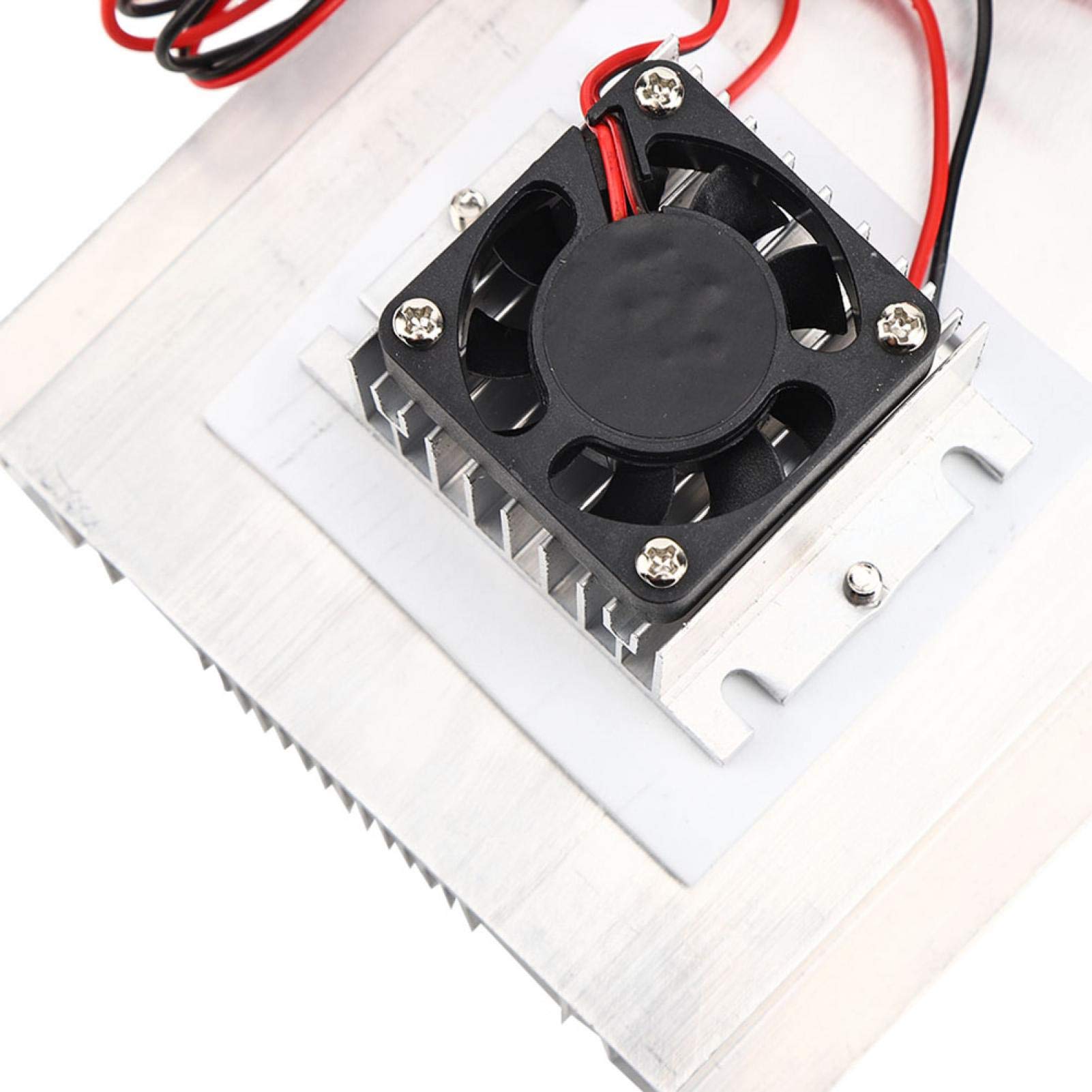 Raffreddamento termoelettrico Kit fai da te di refrigerazione a semiconduttore dual-core Mini frigorifero per condizionatore d'aria per un raffreddamento rapido