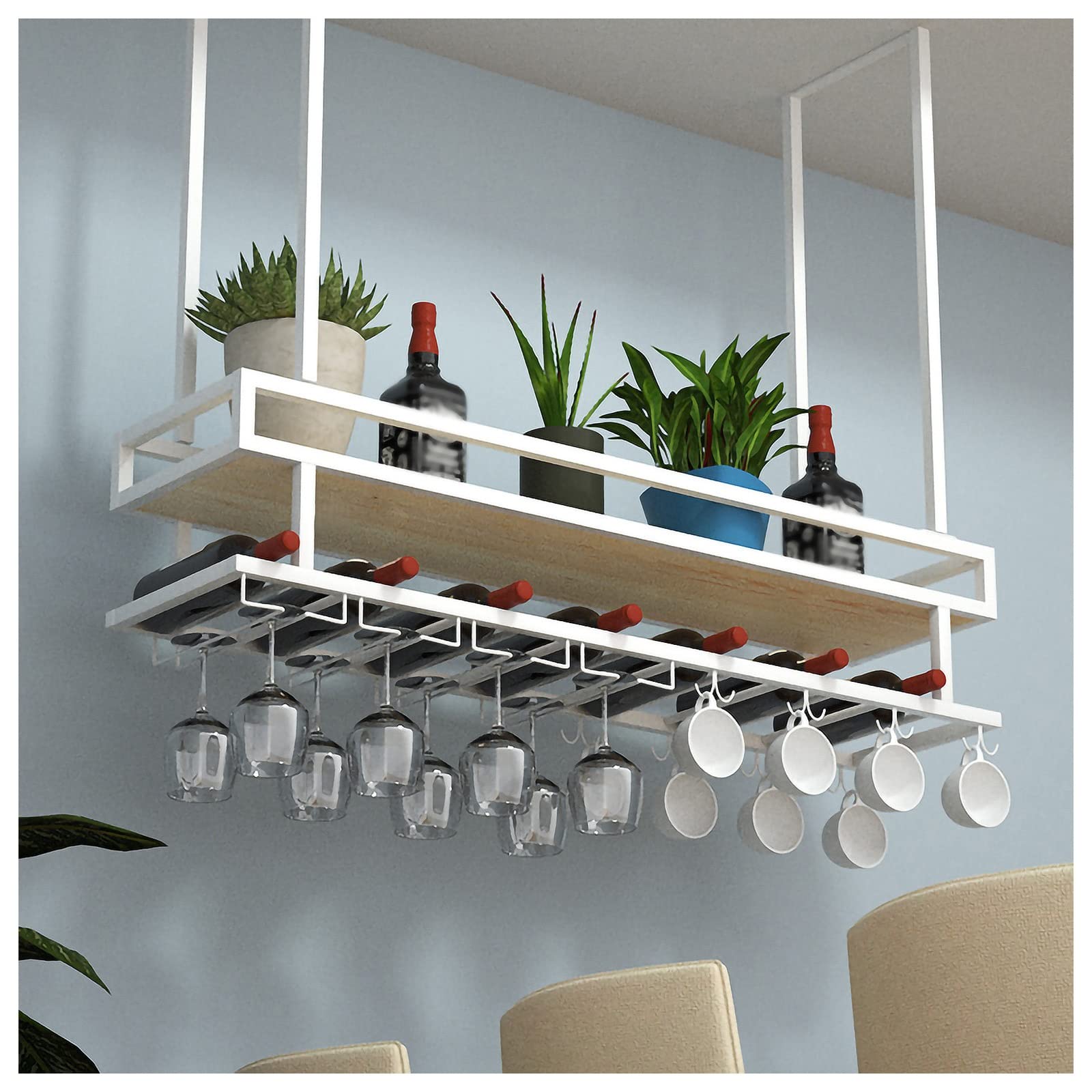 Étagère flottante plafond pour bouteilles et verres dans la cuisine