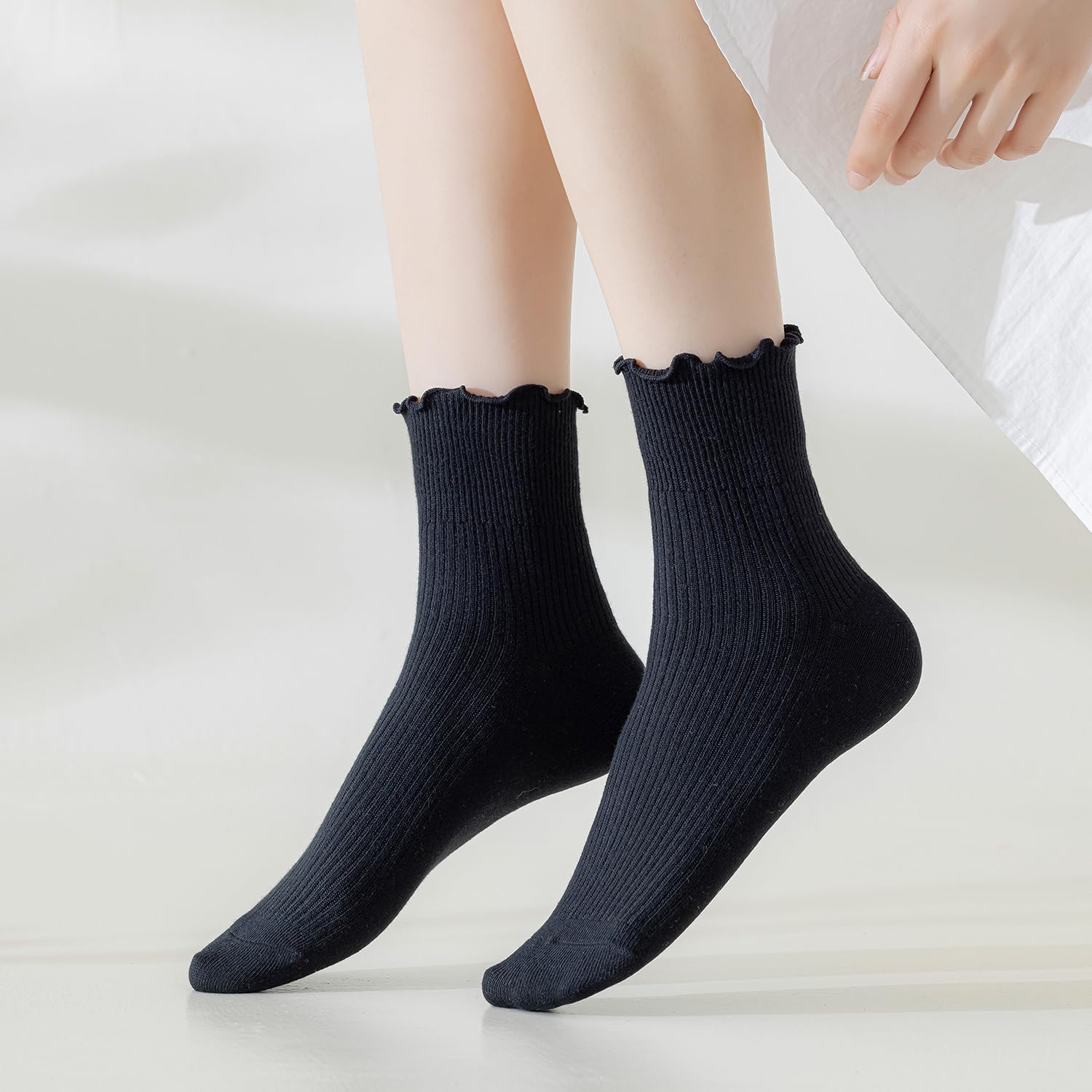 Mcool Mary Women's Ruffle Socks,Casual Cute Ankle Breathable Knit Cotton Soft Frilly Crew Socks for Women 6 Pack: Black-1 5-9