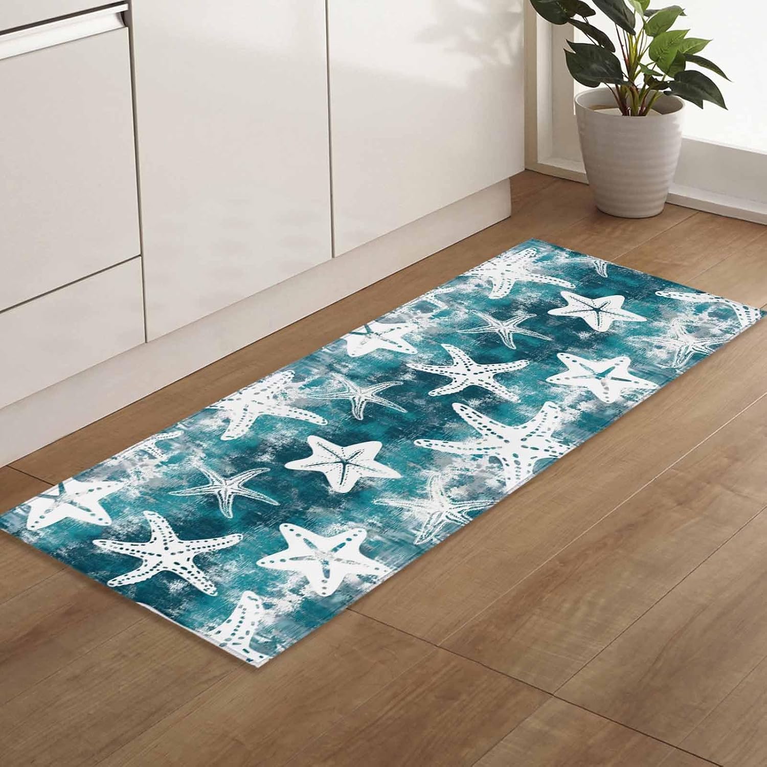 Teamery Kitchen Mats for Floor Turquoise Ombre Abstract Starfish Washable Non Slip Kitchen Rugs 1PCS, Summer Ocean Absorbent Standing Mats for Sink Bathroom Office Living Room 15.7x47.2in