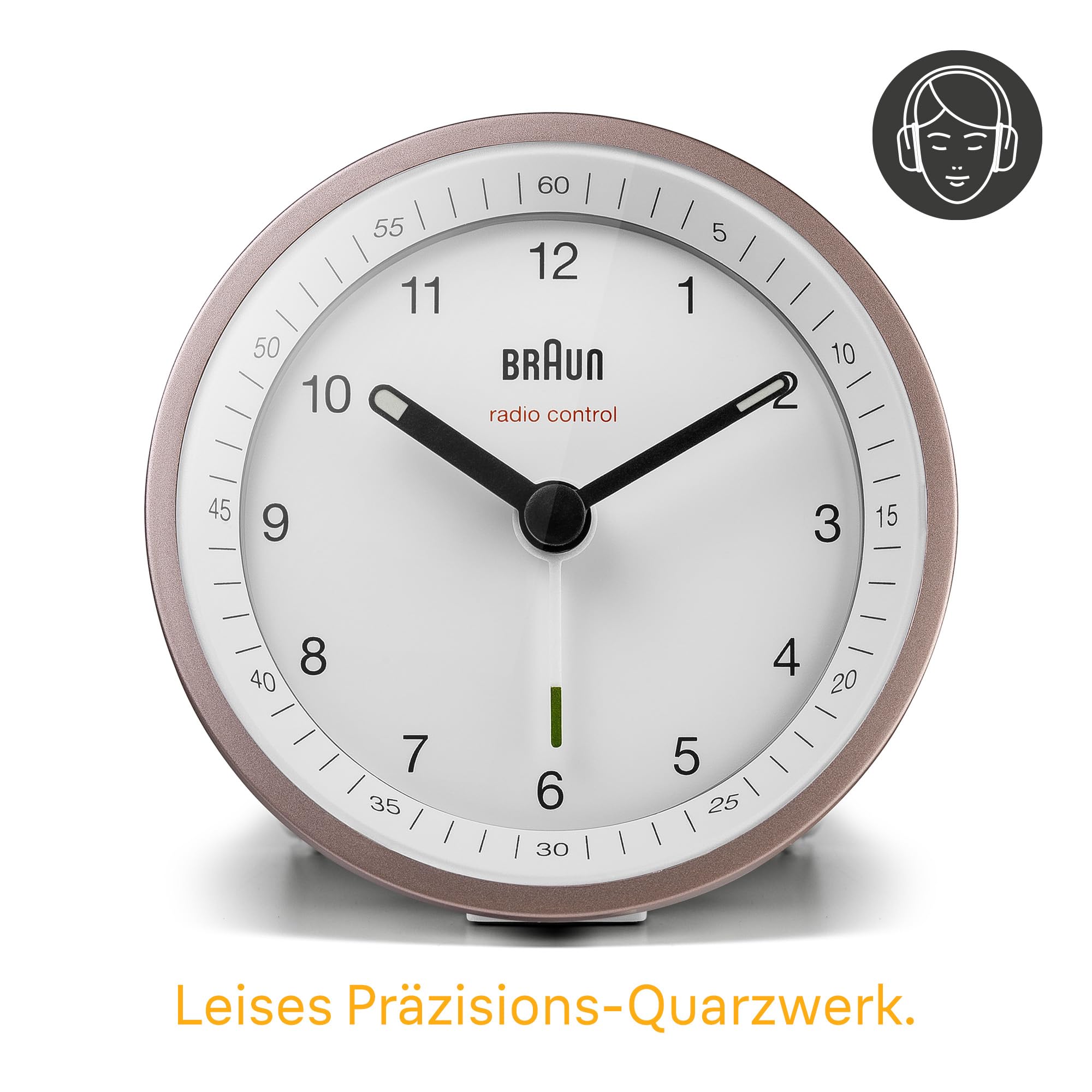 Klassischer analoger Funkwecker von Braun für die Mitteleuropäische Zeitzone (MEZ/GMT+1) mit Schlummerfunktion und Beleuchtung, ruhigem Uhrwerk, Crescendo-Alarm in Weiß und Rose, Modell BC07PW-DCF