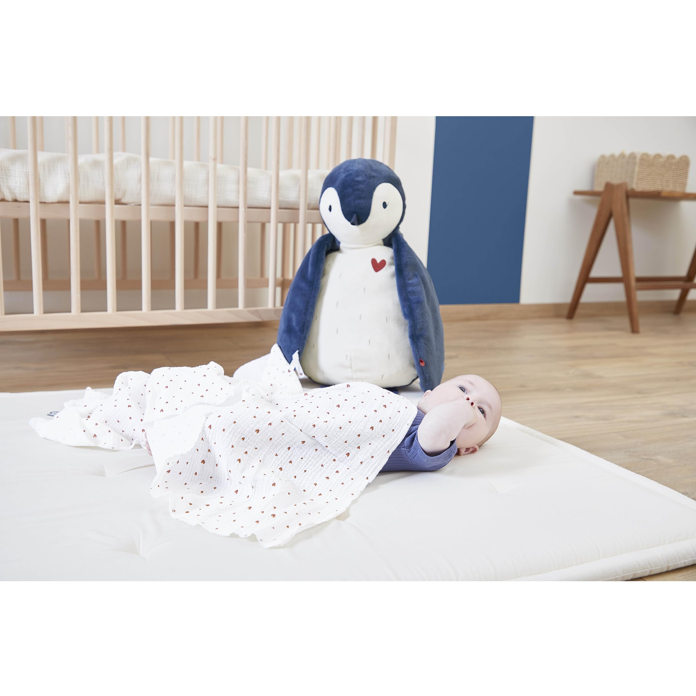 KALOO - Peluche Decorativo Grande 50 cm con Pannolino - Dimensioni del Pannolino: 100 x 100 cm - Peluche per Bambini - dalla Nascita - K212012