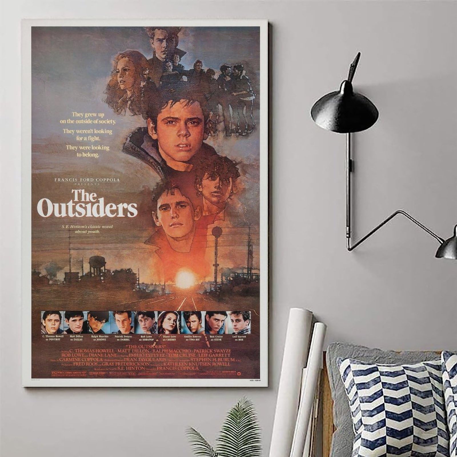 「THEOUTSIDERS」ポスター Amazon.co.jp: The Outsiders 映画ポスター 12x18インチ