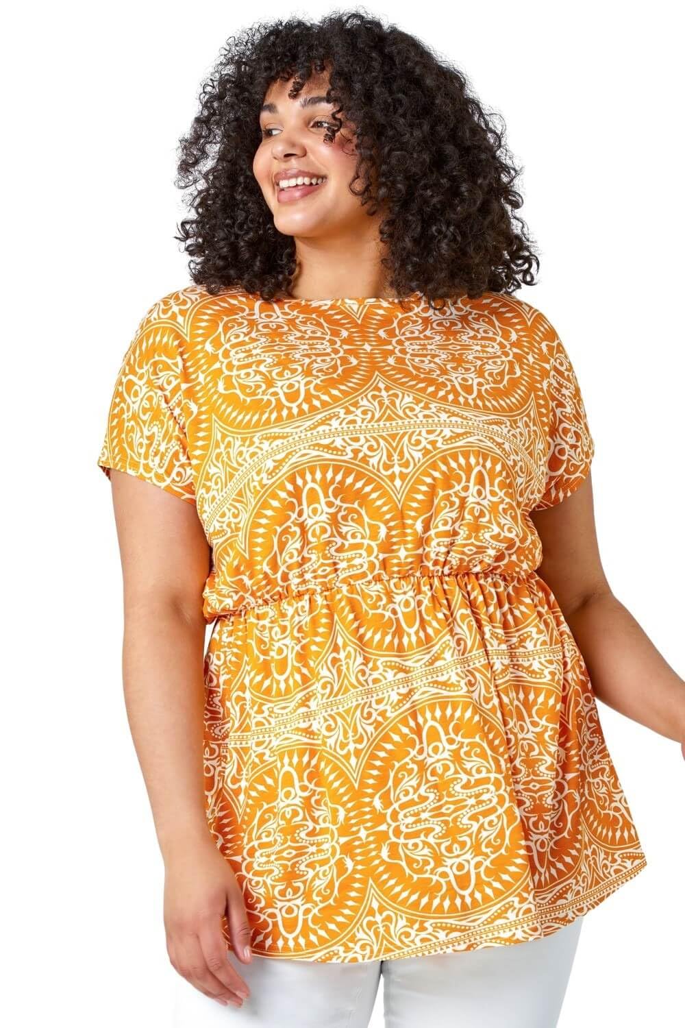 Roman Curve Women's Orange Aztec Print Stretch Top Size 20