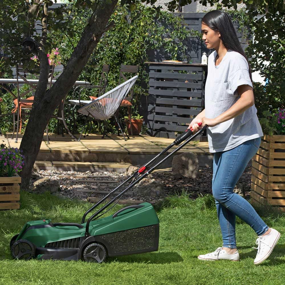 Bosch Cortacésped inalámbrico EasyMower 18V-32-200 (1 batería de 4,0 Ah, sistema de 18 voltios, ancho de corte: 32 cm, en embalaje de caja)