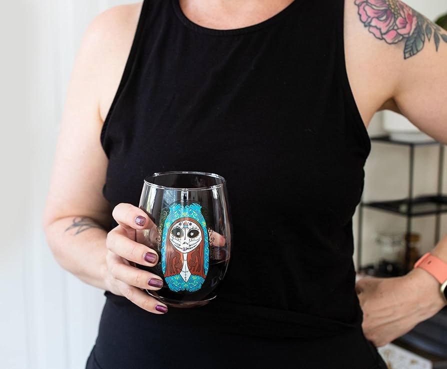 ナイトメア　ジャック　パーティーグラス Amazon.com | Disney The Nightmare Before Christmas Jack and Sally