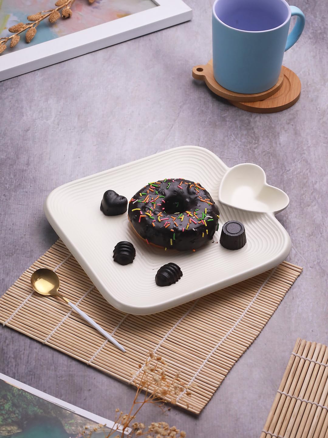 TIED RIBBONS Ceramic Plate with Section for Serving Momos, Fries, Kebabs, Noodles, Snacks, Starters, Nashta and Various Appetizer - Oven Microwave & Dishwasher Safe (24 Cm X 21 Cm)