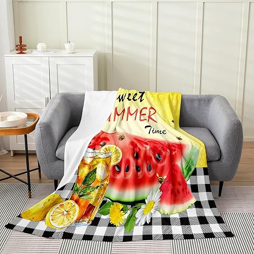 Miniatura 7 de Manta de franela con diseño de gnomo, margaritas y lavanda, con plantas rústicas, ligera, acogedora, manta de felpa a cuadros morados y blancos para