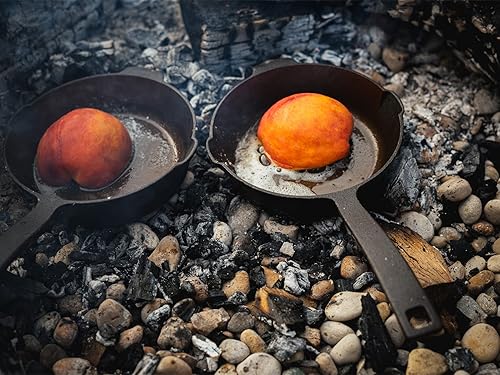 Miniatura 6 de Barebones Juego de sartenes de hierro fundido todo en uno de 6 pulgadas, sartén con tapa de hierro fundido estilo horno holandés, juego de