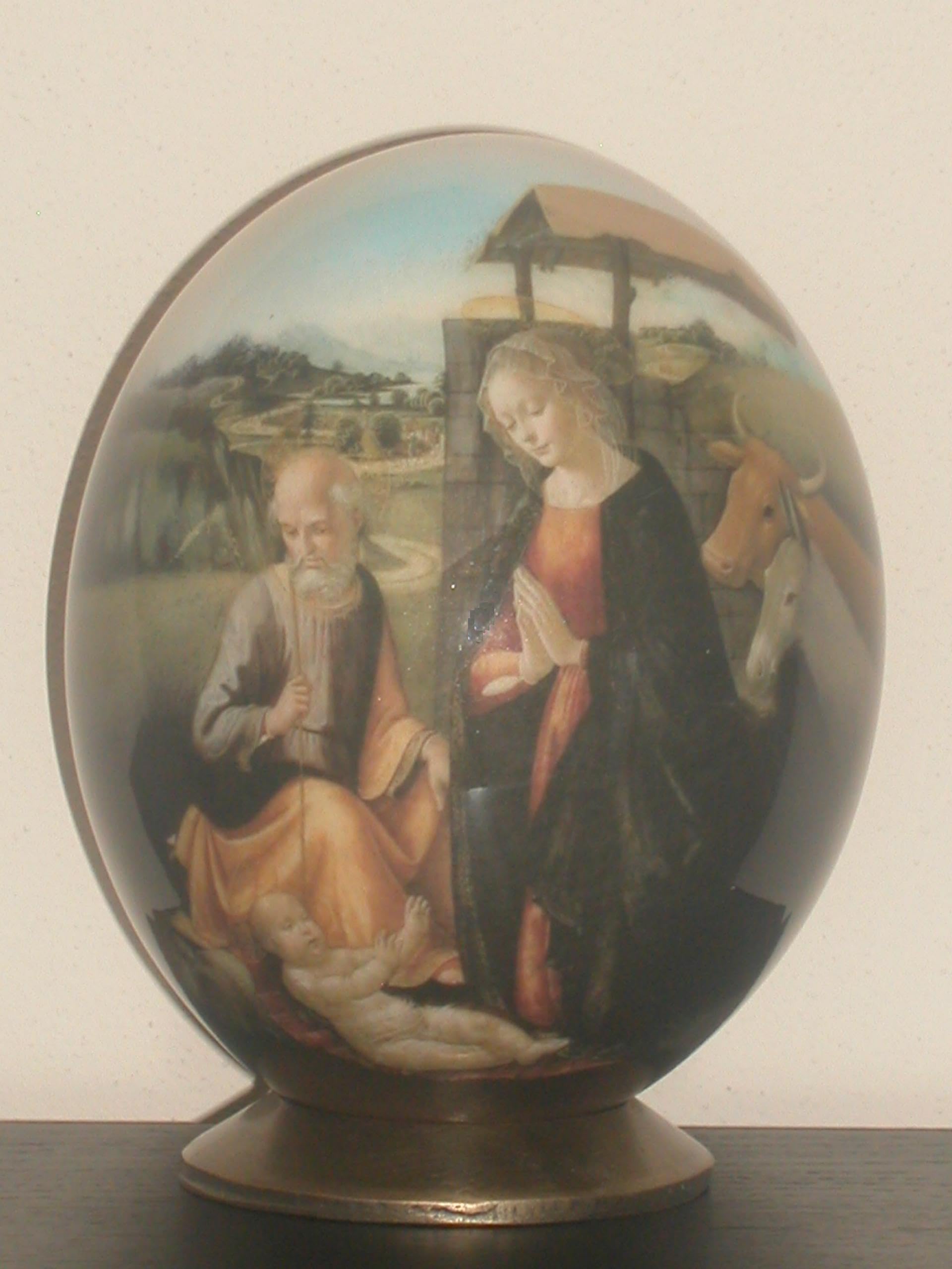 Oeuf d'autruche zèbre décoratif : cadeau de mariage ou pendaison de crémaillère