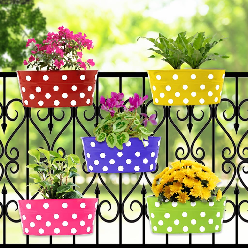TrustBasket Lot de 5 pots de fleurs ovales à pois pour balustrade, balcon extérieur, clôture, terrasse | Support de pot de fleurs suspendu avec crochets amovibles (Multicolore)