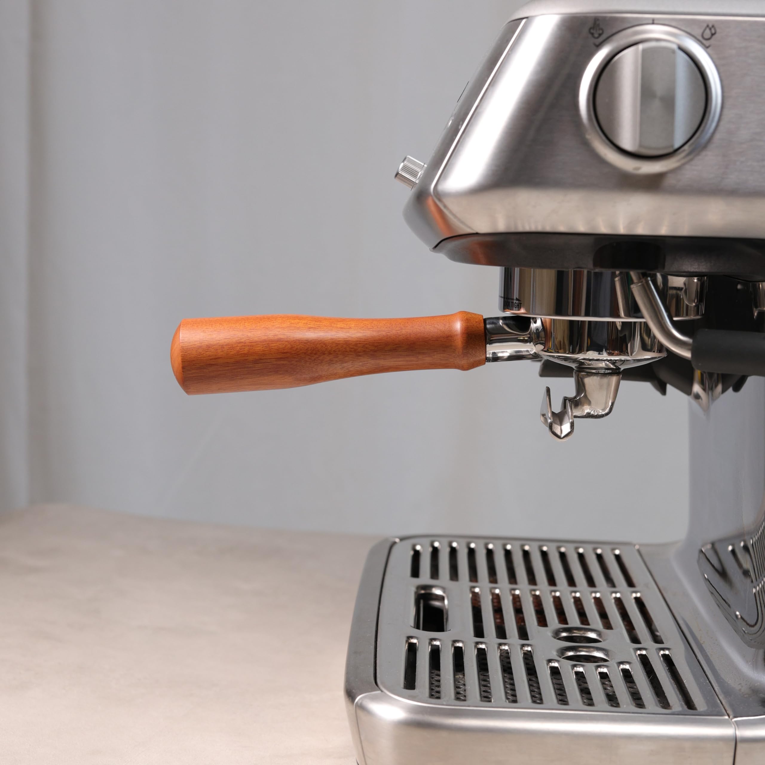 CAPFEI Siebträger 54mm Doppel Auslauf für Sage/Breville Barista BES 870/878/880 Filterkorb mit Walnuss Holz und Edelstahl-Siebträger-Filterhalter