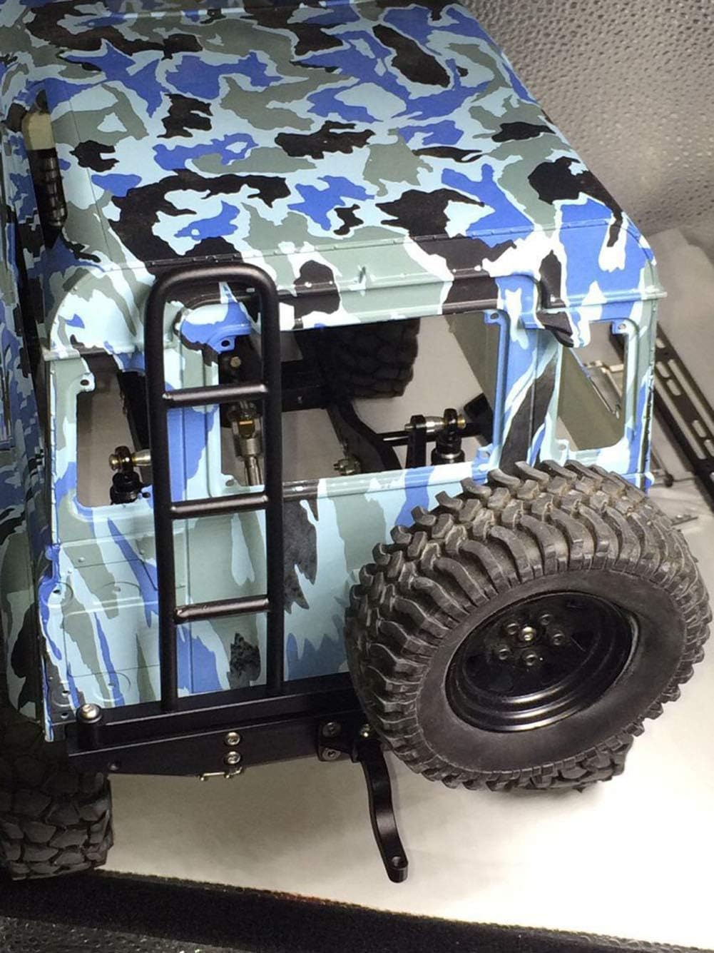 1/10 Scale RC Crawler Rear Bumper with Spare Tire Carrier for D90 D110 1:10 RC Crawler Car (A)