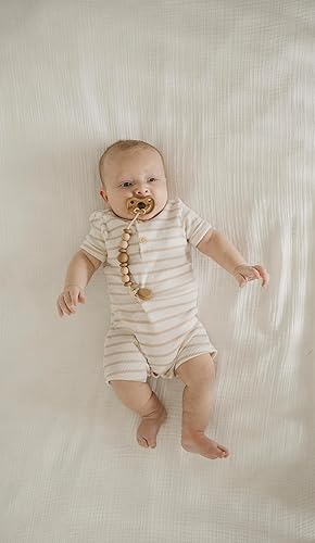 Miniatura 6 de Chupetes redondos de silicona (juego de 2) – 100% grado alimenticio, diseño de una sola pieza, pezón redondo suave, protector de flujo de aire