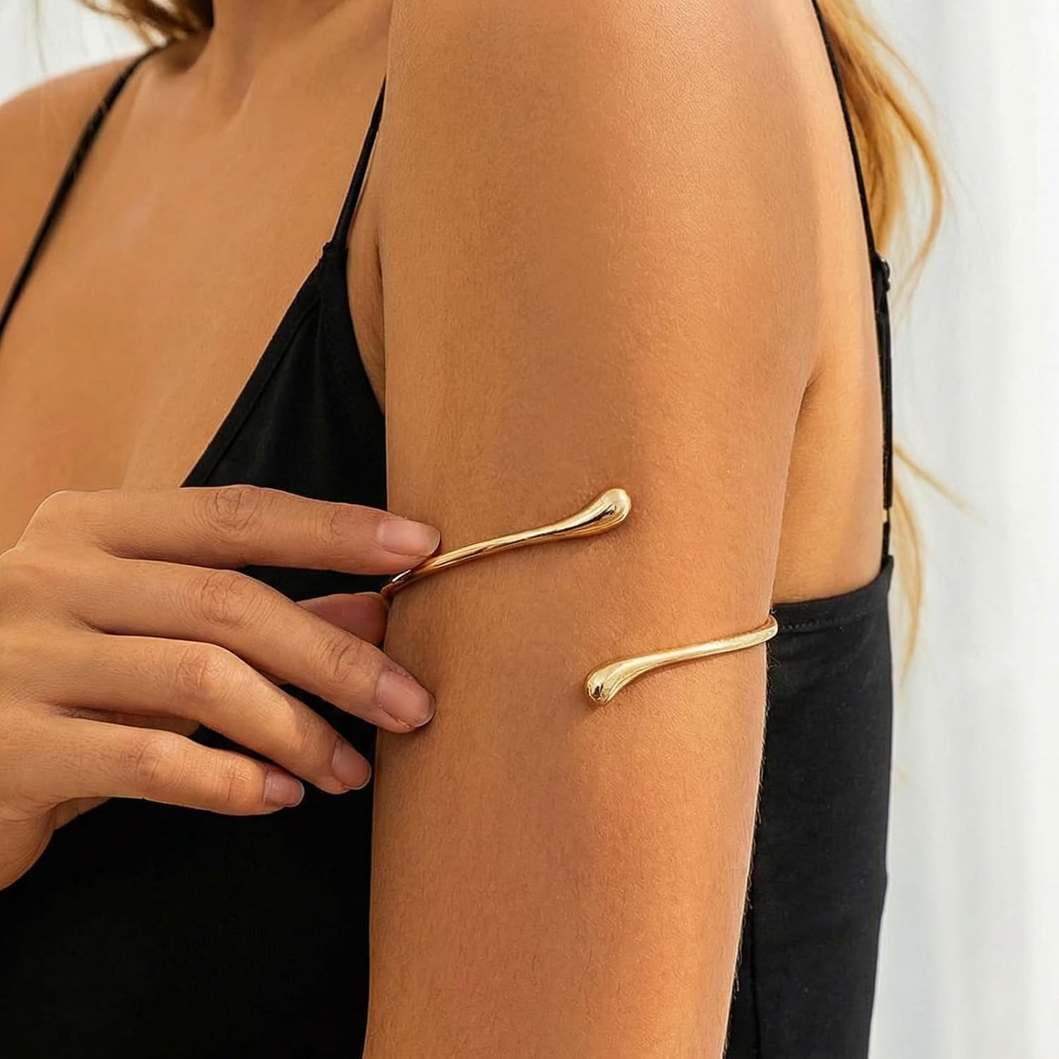 Long tiantian Gold Arm Cuff for Women Gold Upper Arm Cuff Bracelet Jewelry Gold Bangles for Women Greek Goddess Dress