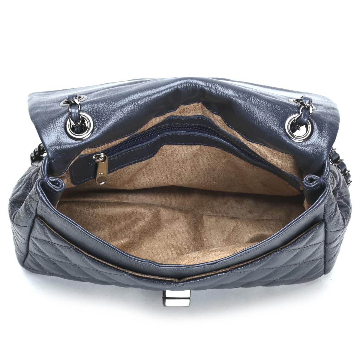 Bolsa Feminina Couro Legitimo Matelassê Média em promoção! Veja a oferta e mais achadinhos de Bolsas 6 Hoje é o melhor dia para comprar Bolsa Feminina Couro Legitimo Matelassê Média com aquele preço maroto! Promoção! Aproveite a oferta! 6