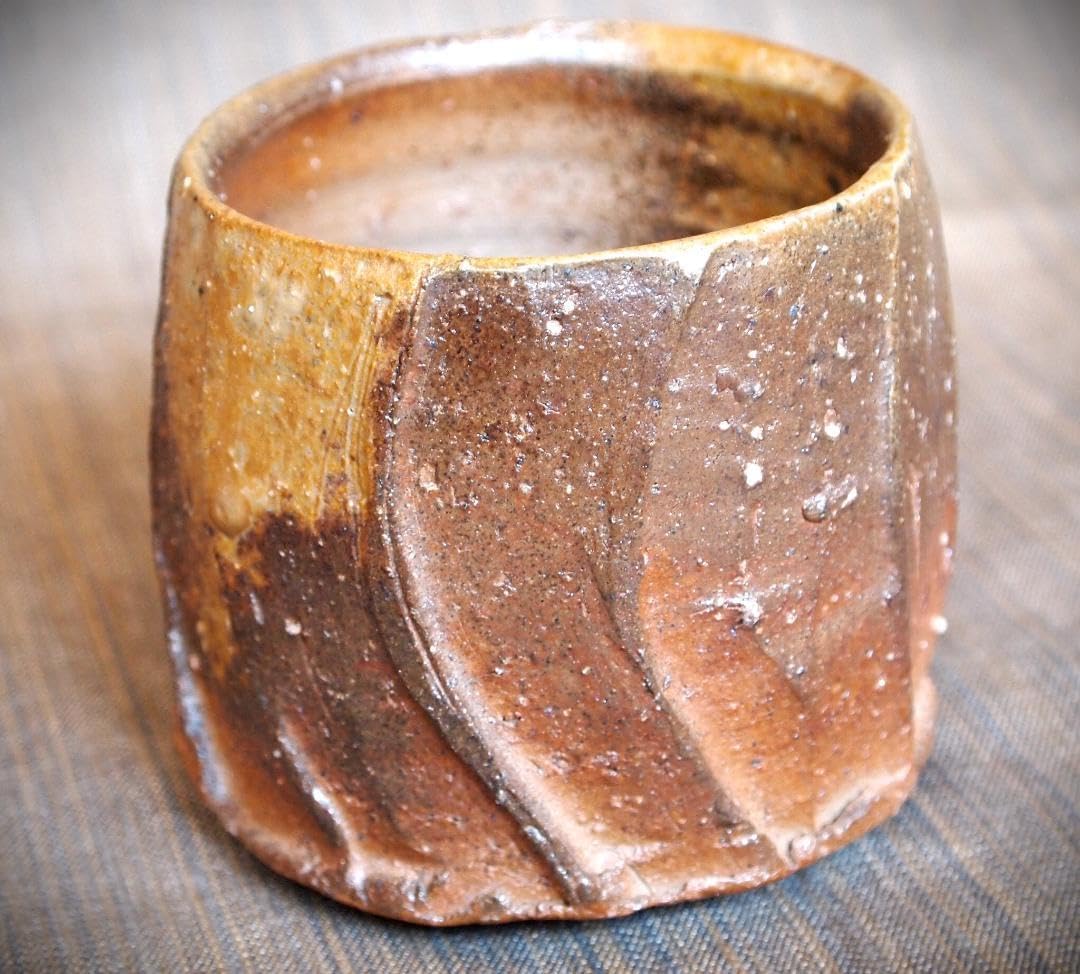 新作☆竹内靖之【師:山本陶秀】☆備前鎬≪窯変≫酒 新作☆竹内靖之【師:山本陶秀】☆備前鎬≪窯変≫酒