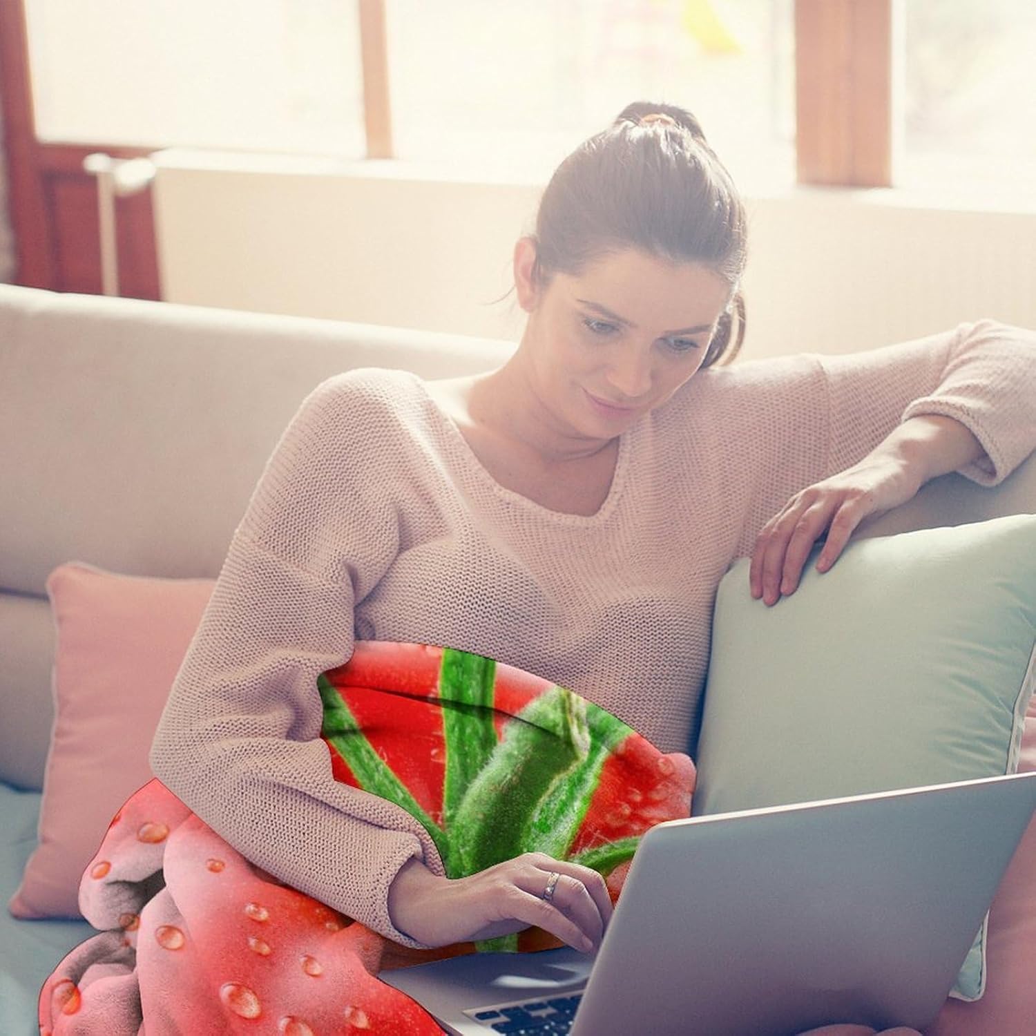 Tomato Blanket, Round Funny Food Blankets for Adult & Kids, Realistic Food Throw - 60 Inches - Image 4