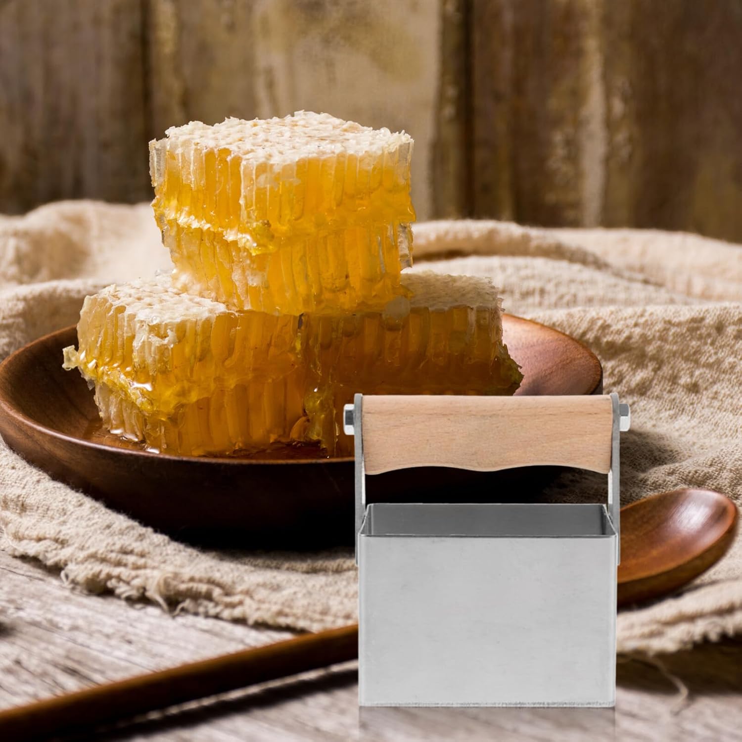 HANABASS Stainless Steel Honey Cutter Tool Rectangular Honeycomb Cutter for Beekeepers 4.13 Inch Practical Honey Cutting Tool for Farm and Ranch