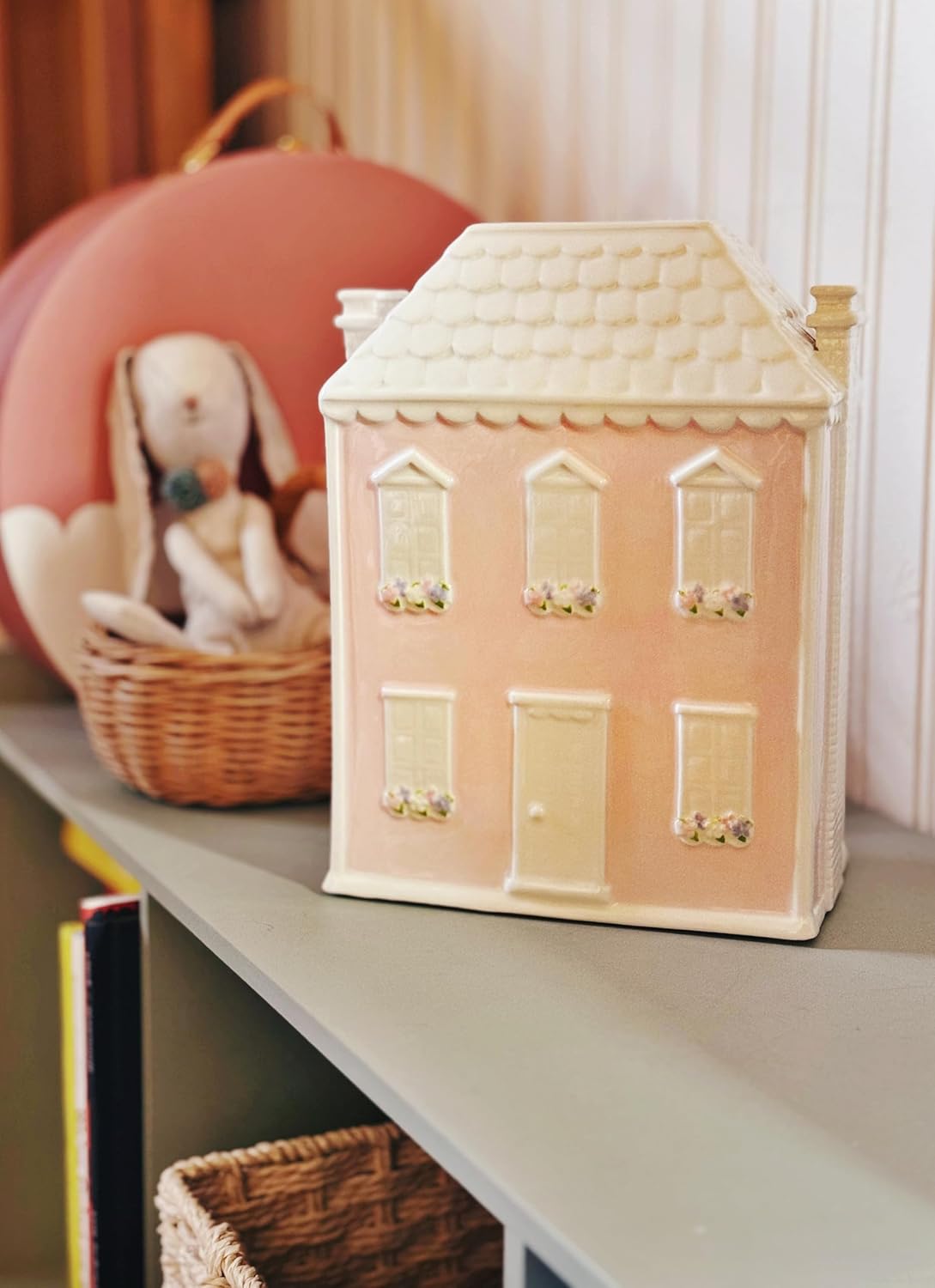 Child to Cherish Ceramic Bank for Girls, Pink Dollhouse