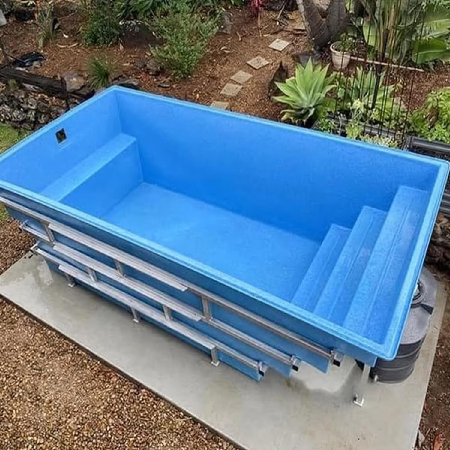 Backyard Pool Family Swimming Pool Outdoor Pool Frame Pool with Customizable Design Options for Hotels, Resorts, and Family Homes