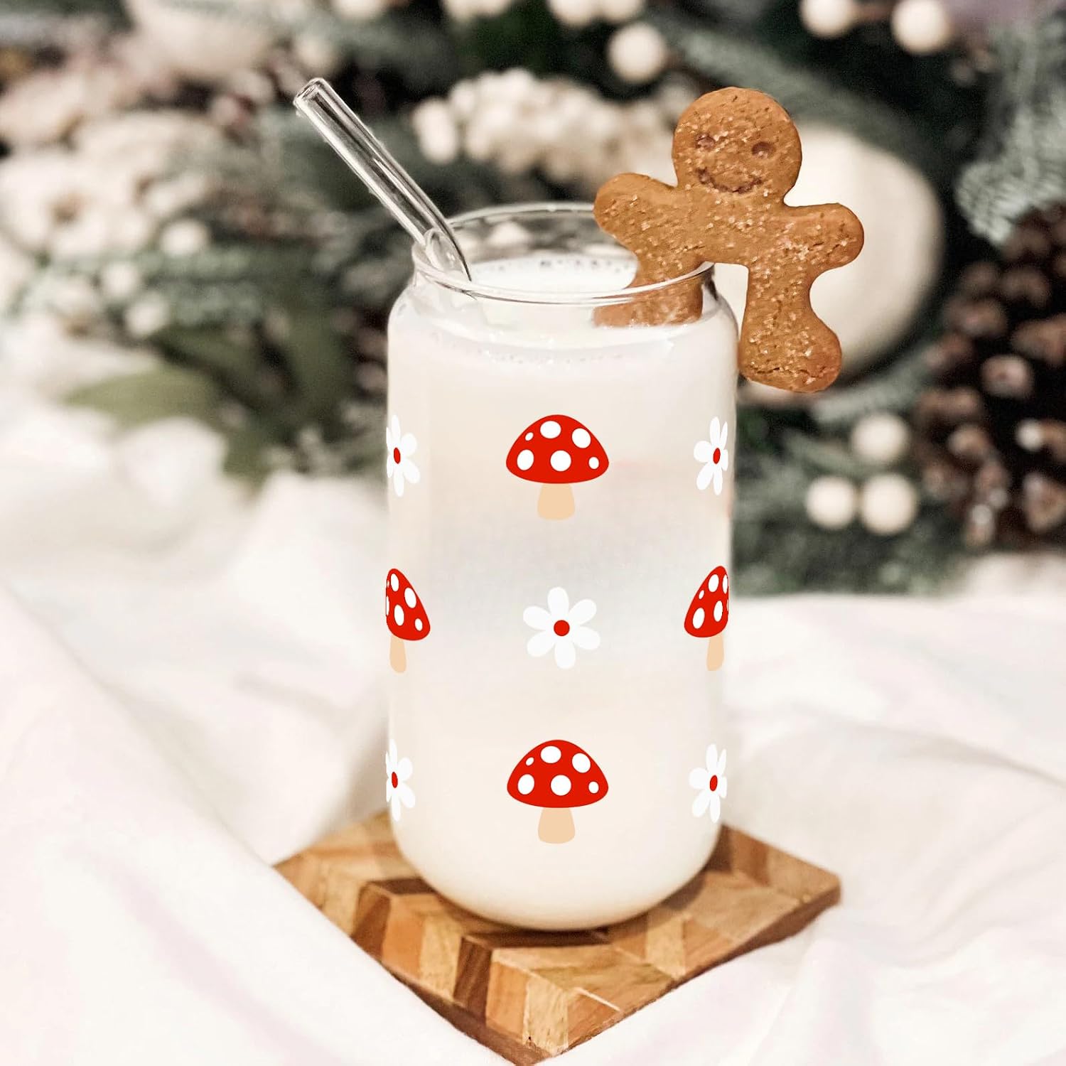 16oz Daisy Mushroom Glass Cups with Lids and Straws, Cute Glass Cup Mushroom Ice Coffee Cups with Cleaning Brush & Gift Box,Mushrooms Gifts for Women (Red Mushroom)