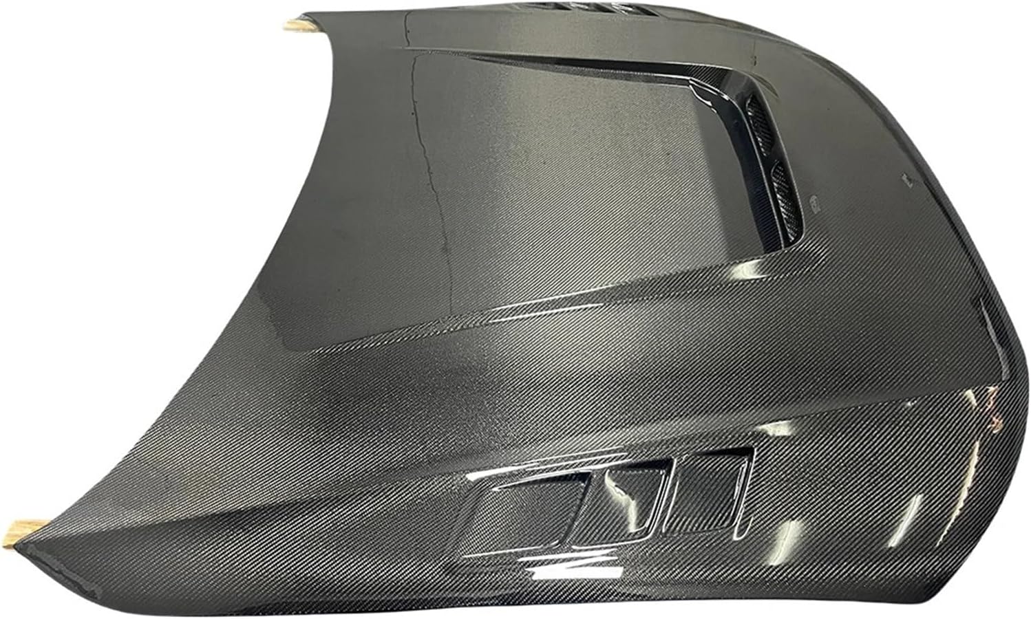 Audis A4 S4 B8.5 カーボンファイバー エンジンフード ボンネット