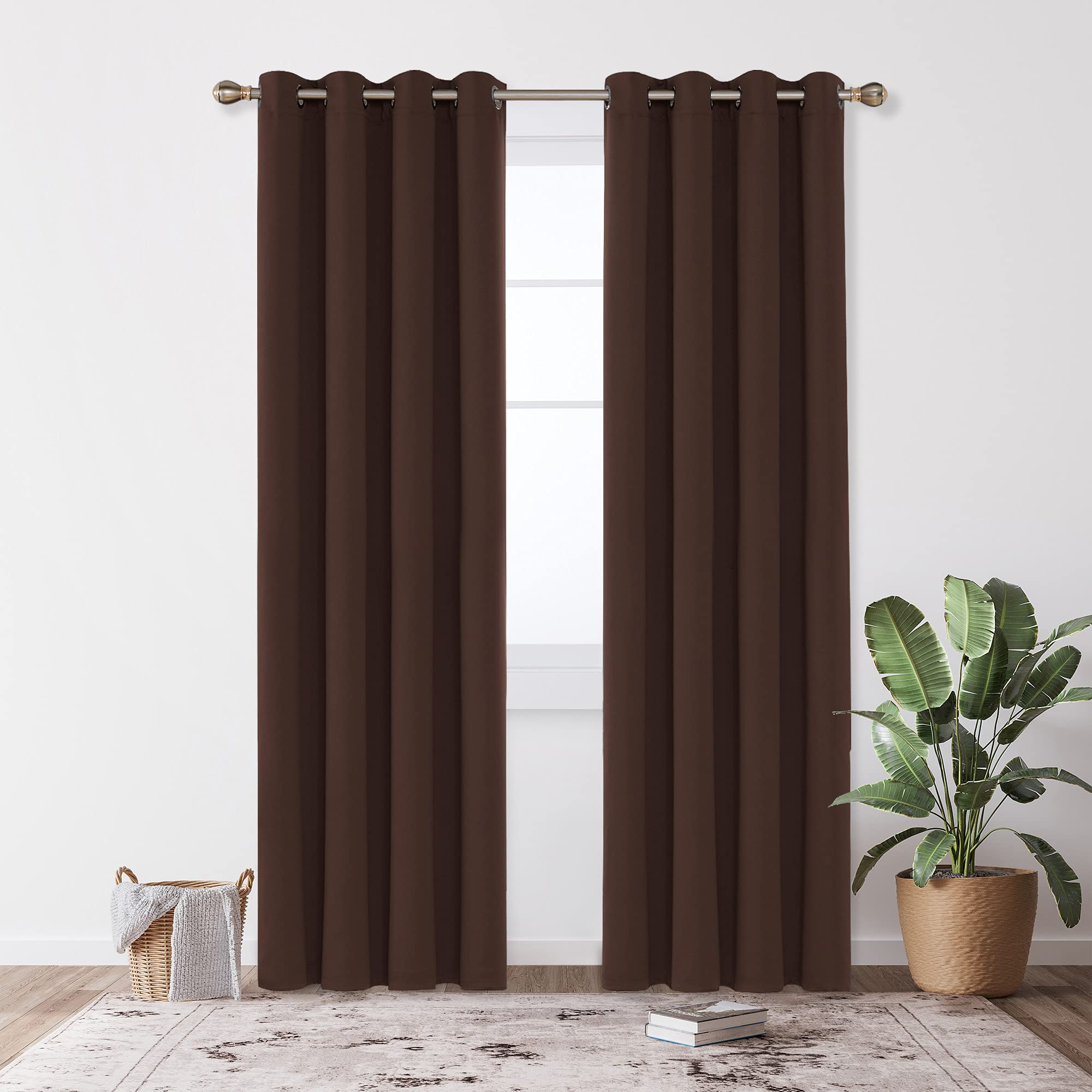 Deconovo Tende Oscuranti per Interni 2 Pezzi 245 CM Altezza, Termiche Isolanti, Anti-Rumore, con Anelli, Ideali per Camera da Letto e Soggiorno, 140x245 CM, Cioccolato