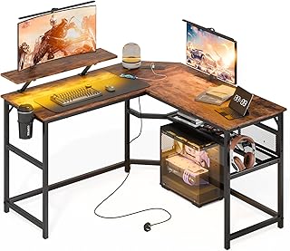 Mondeer Gaming Tisch L Form mit LED, 130 x 130 cm Eckschreibtisch mit 2 USB Ladeanschluss und 2 Steckdosen, Reversibler Schreibtisch mit Regal & Monitorständer, für Heimbüro Schlafzimmer, Braun