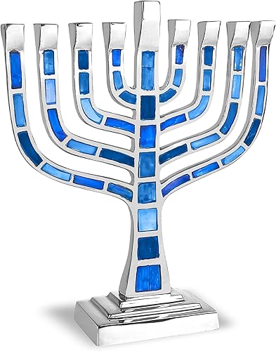 Mosaico de Janucá Menorá Knesset estilo Chanukiyah Jeweled con azulejos de mosaico incrustados se adapta a velas estándar de Hanukkah (azul)