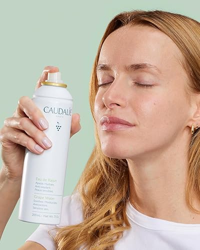 Miniatura 2 de Caudalie Vaporizador facial orgánico calmante para pieles sensibles dermatológicamente probado y sin fragancia