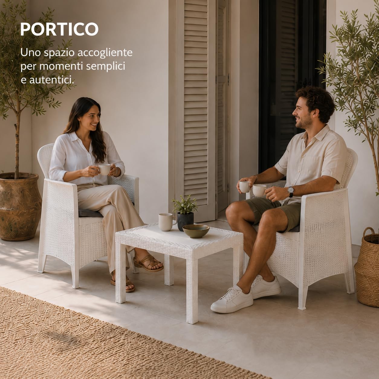 Salottino da Esterno 2 Posti Set da Giardino con Cuscini e Tavolino, Lounge Resistente alle Intemperie, Effetto Rattan Bianco 3 Pezzi