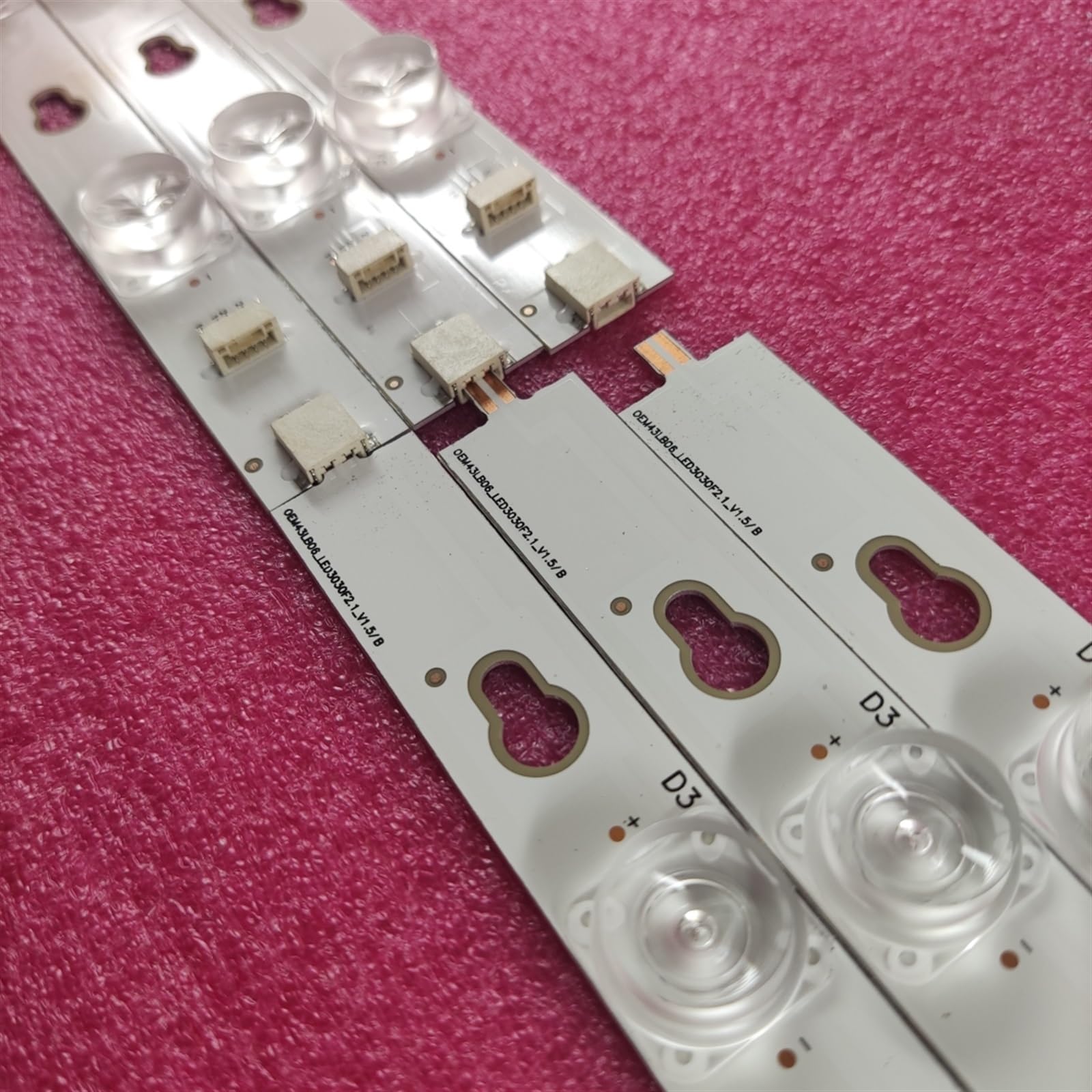 Striscia di retroilluminazione a LED 8 Lampada Compatibile for TV da 43" 43S303 43S305TABA DS-4C-LB4308-HR02J D43A810 L43F1B L43P1A-F 43HR330M08A2 V5 L43s4900fs (Color : 30 Pieces for 10TV)