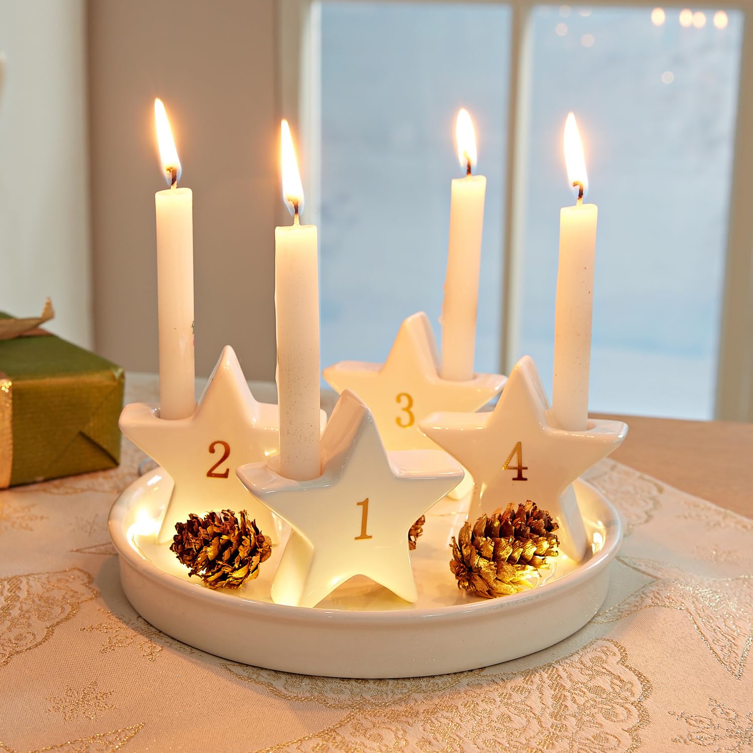 3 Pagen® Adventskranz-Teller mit Kerzenhalter aus Keramik - stimmungsvolle Weihnachtsdekoration für eine besinnliche Adventszeit – Stabkerzen & Batteriebetrieb