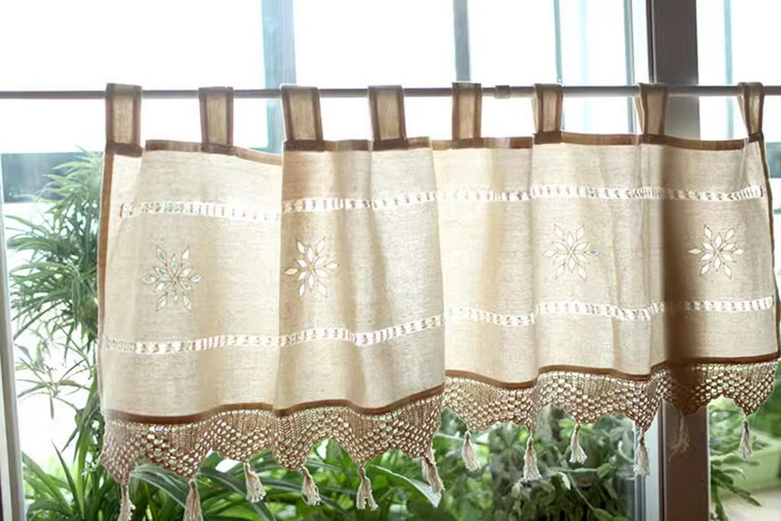 A.Monamour Cortina Cocina Ventana Puerta Corta Pequeña Ganchillo Rústico De Algodón Hueco con Borlas Semitransparente Panel Cenefa Rustica Bistro para Dormitorio Café Baño Habitación