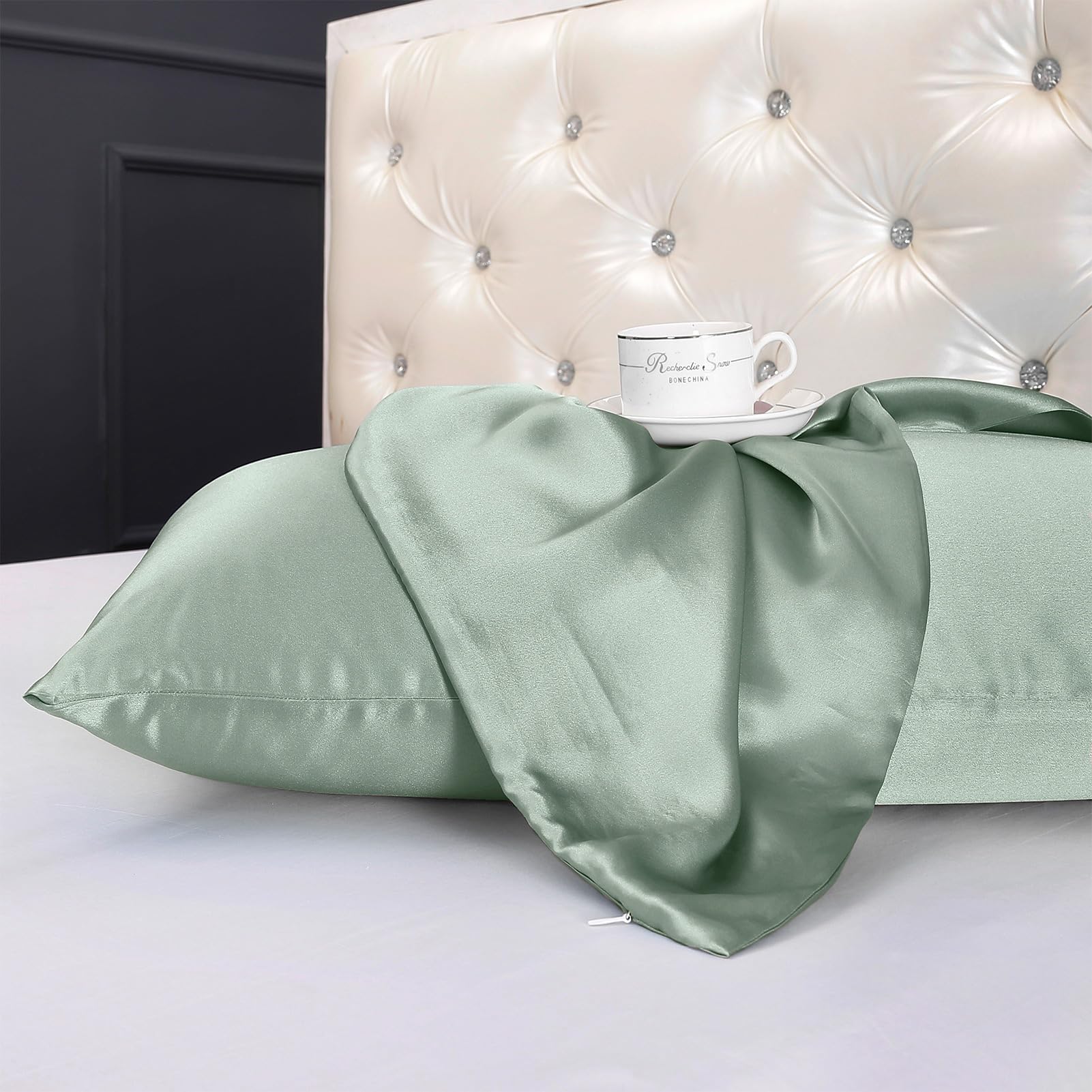 LILYSILK Pillowcase for Hair and Skin 100% Mulberry Silk 19 Momme Both Sides Silk Bed Pillow Cover with Hidden Zipper 1 Pc Standard Size 20''x26'' Avocado Green