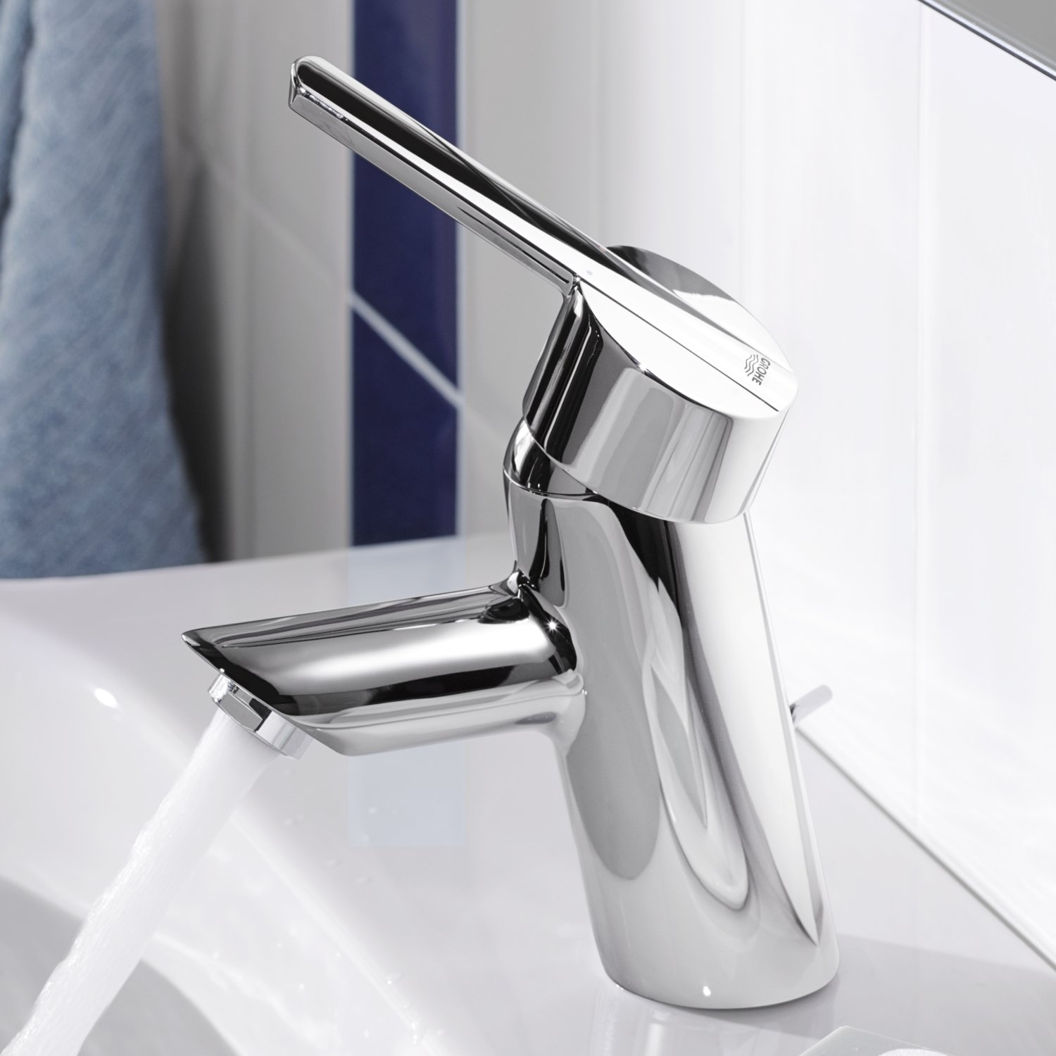 Grohe Feel QuickFix- Grifo de lavabo monomando S (vaciador automático, menor consumo de agua, instalación rápida, altura 150mm), cromo, 32557000