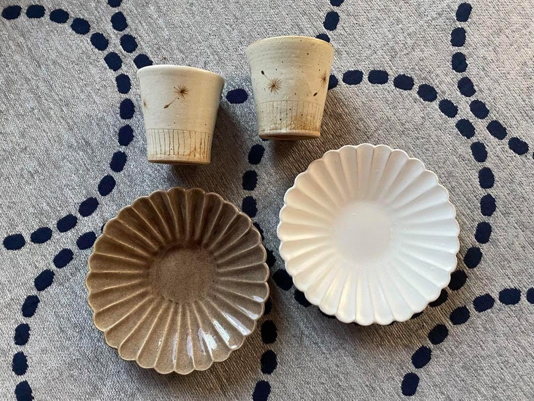 小栗正男 No.3 ウサギの絵柄 陶器の皿 小栗正男 No1. ウサギの絵柄