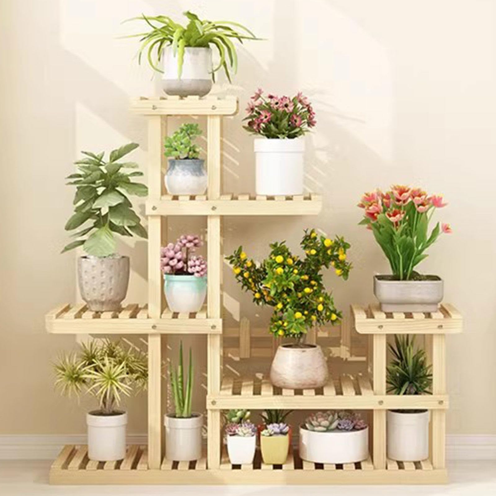 Étagères à fleurs en bois pour organiser les plantes encombrantes du balcon