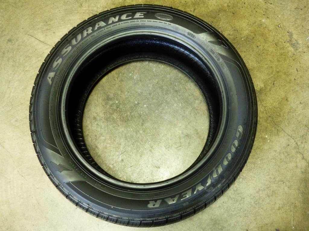 Goodyear Assurance Fuel Max All-Season Radial Tire - 215/55R17 94V