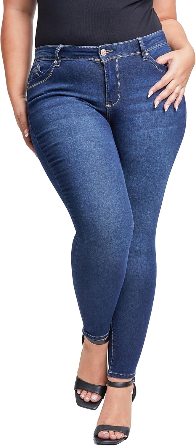 YMI Women’s Plus Sustainable Wannabettabutt Skinny Jeans