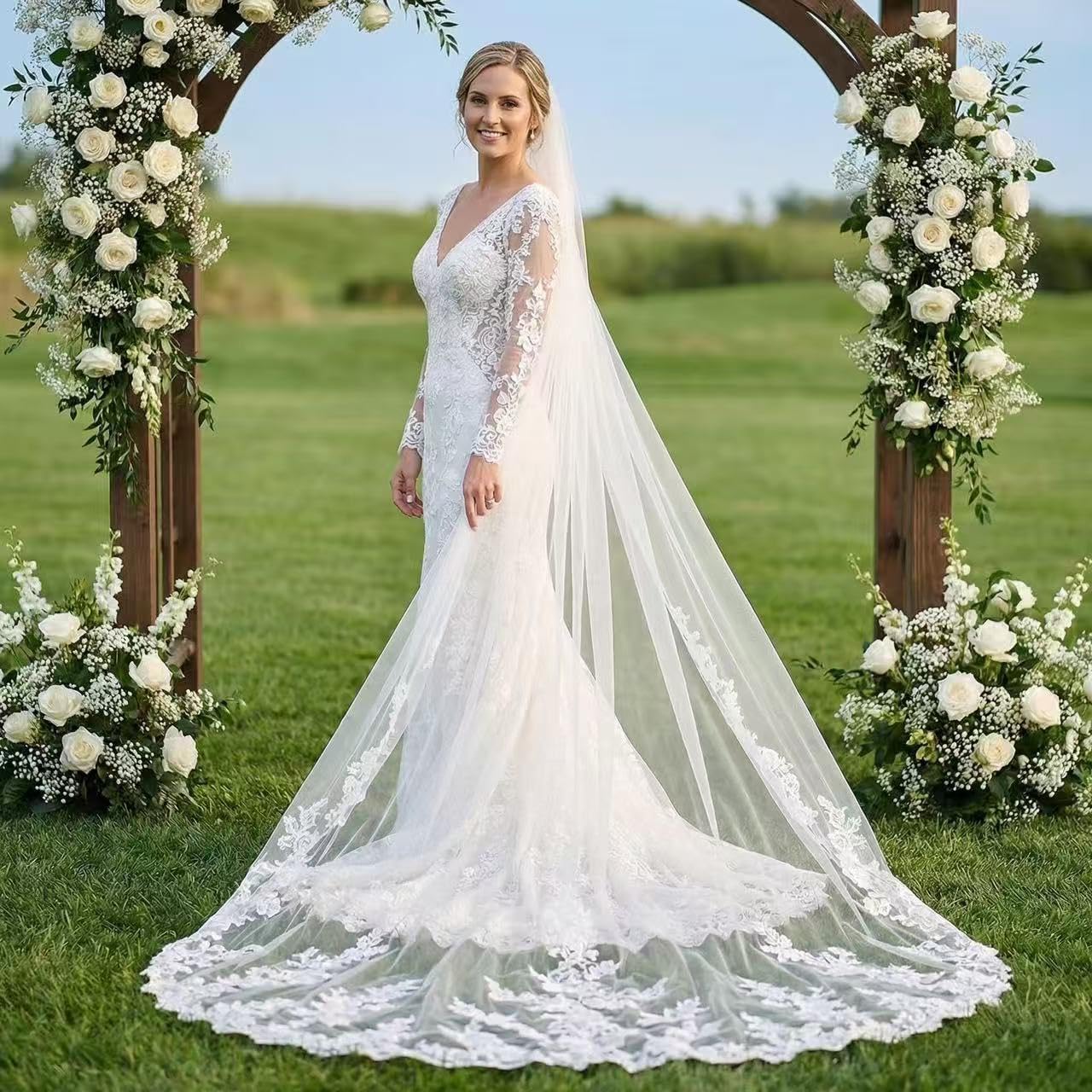 White bridal veil, fan-shaped lace applique edge, with comb for fixation, soft tulle 3-meter long cathedral wedding veil, wedding accessory Ivory