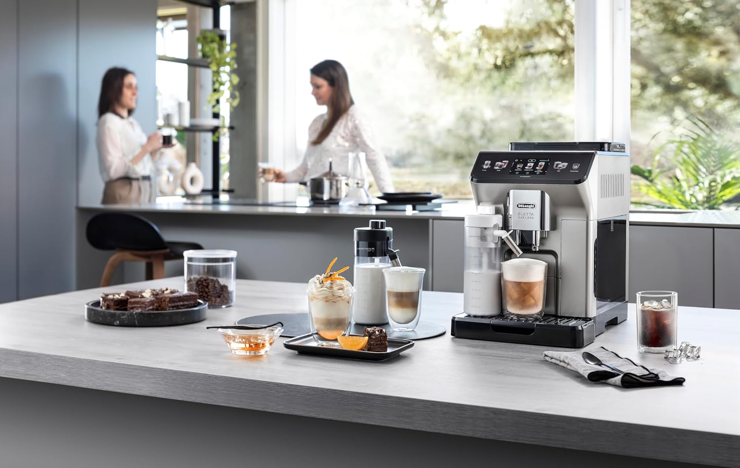 De'Longhi Eletta Explore آلة قهوة أوتوماتيكية بقدرة 1450 وات ولاتيه كريما De'Longhi Eletta Explore آلة قهوة أوتوماتيكية بقدرة 1450 وات ولاتيه كريما