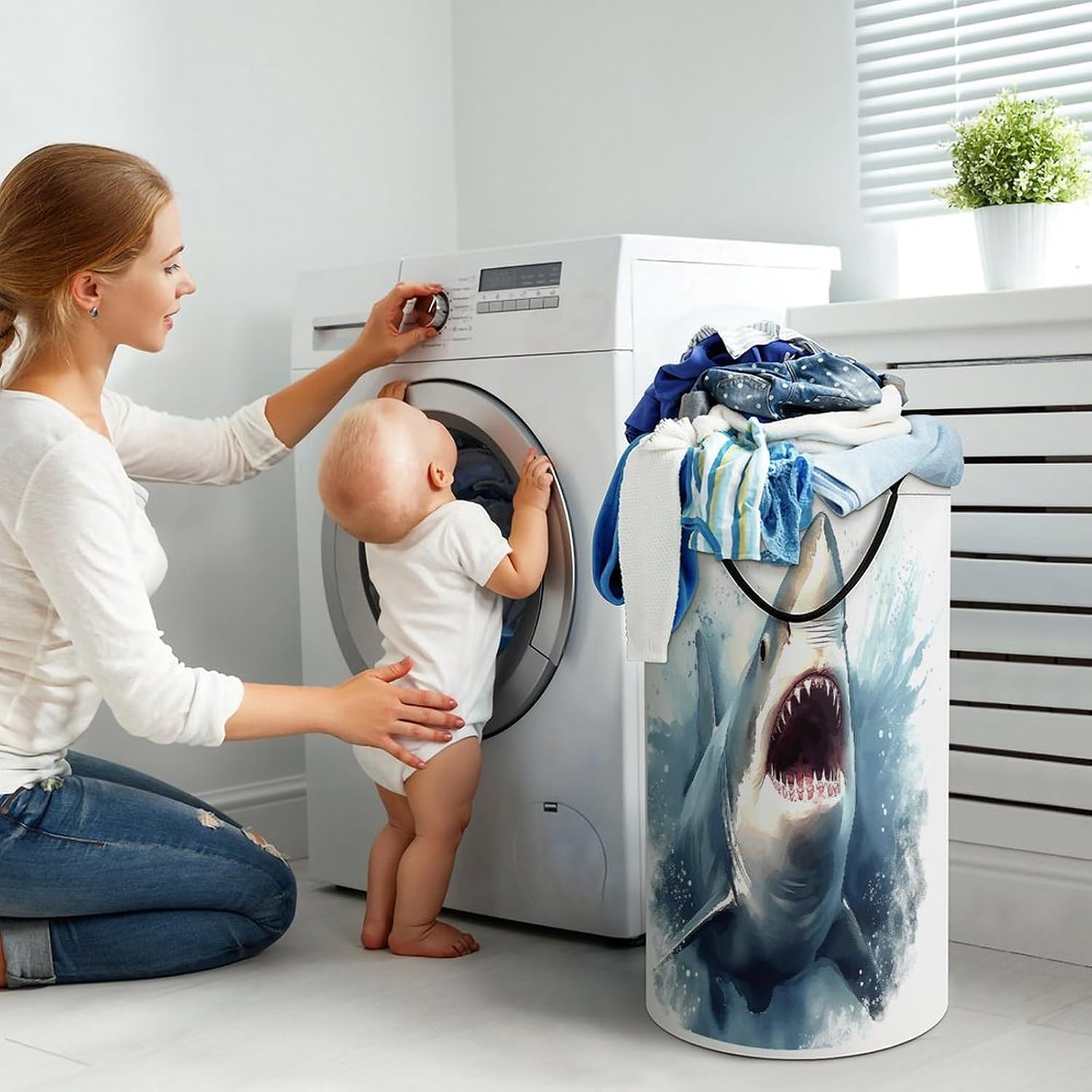 Shark in The Sea Laundry Hamper Portable Lightweight Clothes Hampers Fashion Dirty Laundry Storage Basket Large Capacity Foldable Clothes Baskets for Bathroom Bedroom