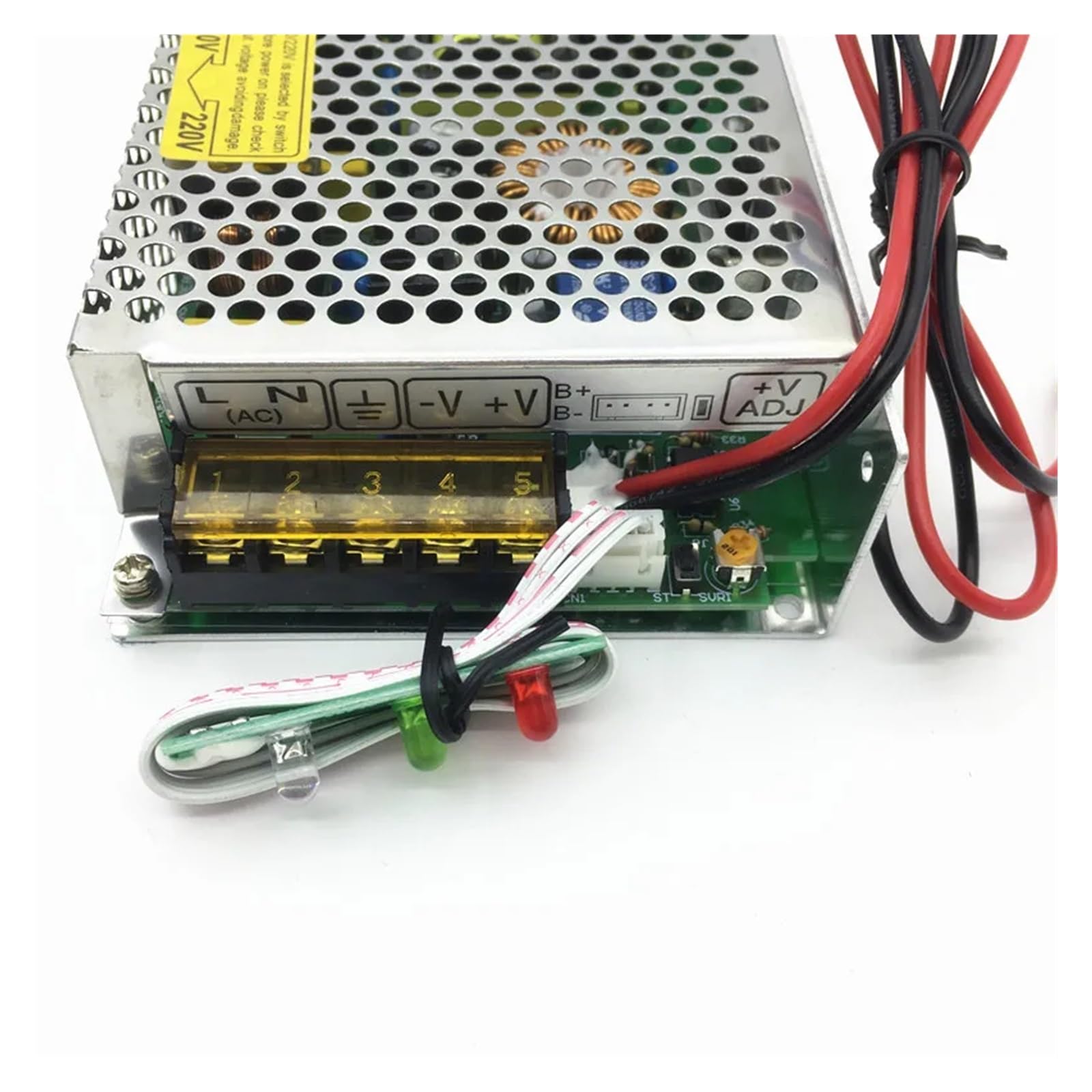Uniwersalny regulowany zasilacz impulsowy DC Zasilacz impulsowy 120 W 12 V 24 V z funkcją UPS/ładowania Ac na Dc 12 V 24 V DC Ładowarka SC-120W-12 V 24 V(SC-120-24V)