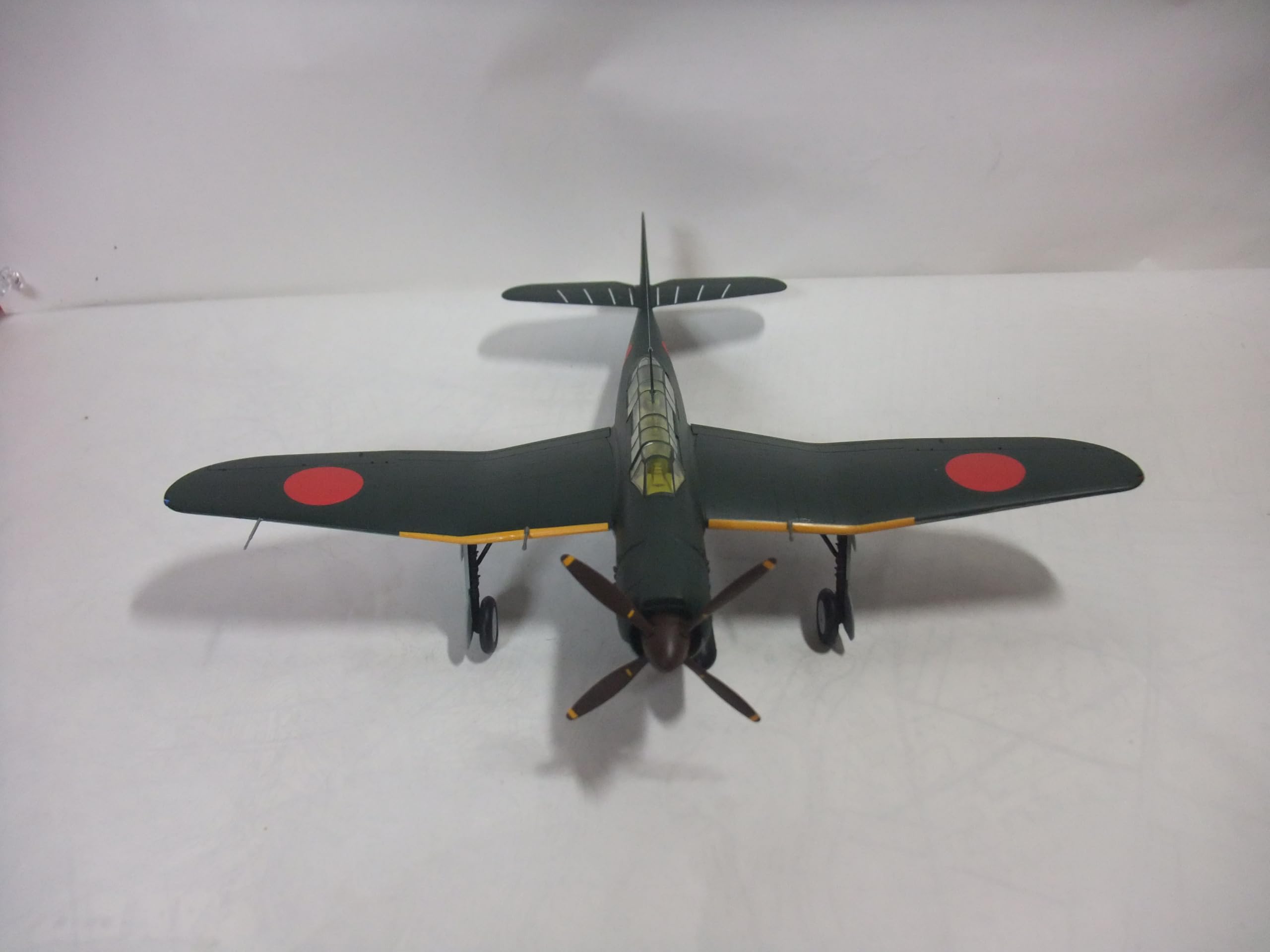 Amazon | 完成品 日本海軍 流星改 戦闘攻撃機48分1サイズ | プラモデル