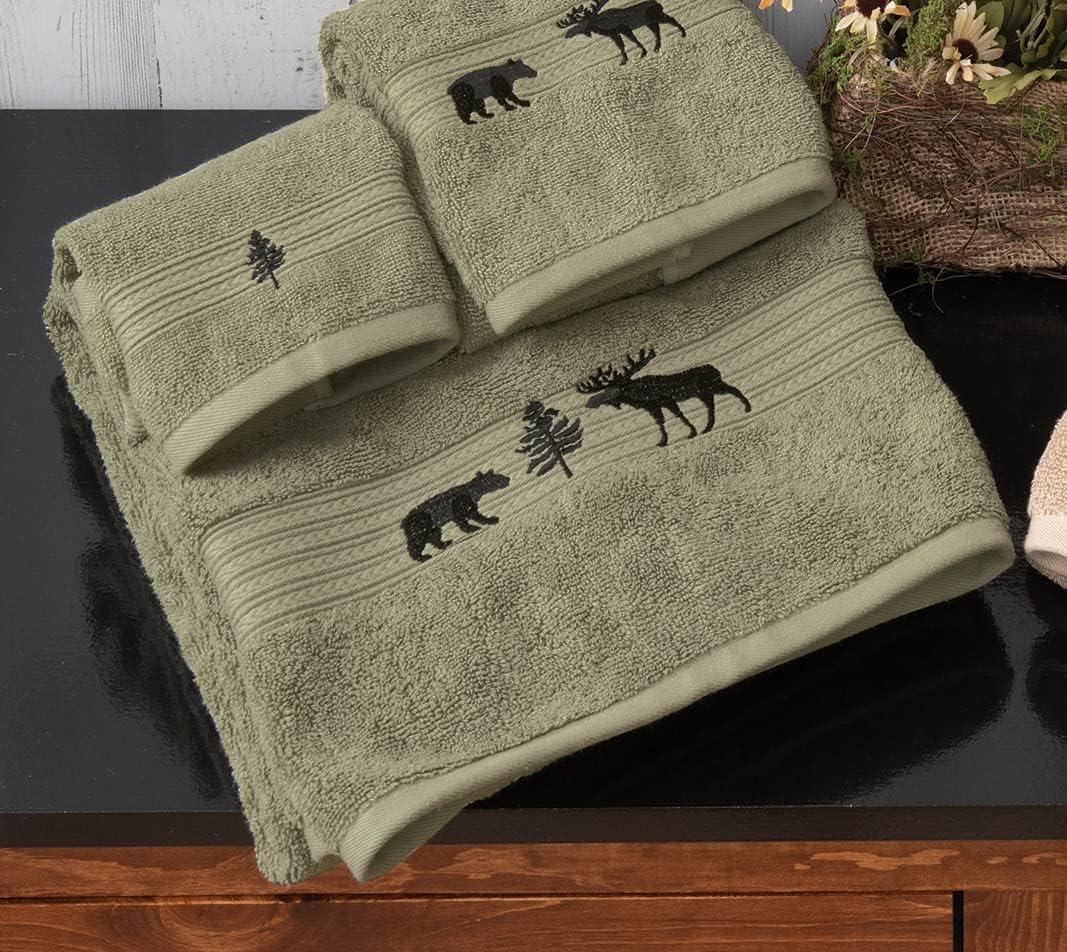 BLACK FOREST DECOR Moose & Bear Woodland Moss Embroidered Bath Towel, 100% Cotton, 28" W x 54" L